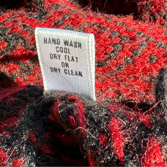 Alpaca Imports Sweater Cardigan Handmade Alpaca Wool Black Red Women’s XL - Picture 9 of 9